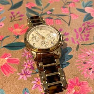 Michael Kors tortoise shell/ gold watch, good condition